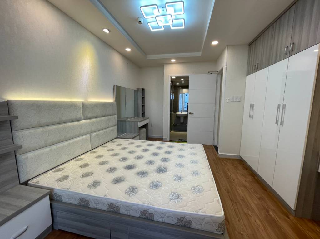 Cho thuê căn hộ cao cấp B6 Giảng Võ, 82m², 2pn, full nội thất, 19 triệu/tháng