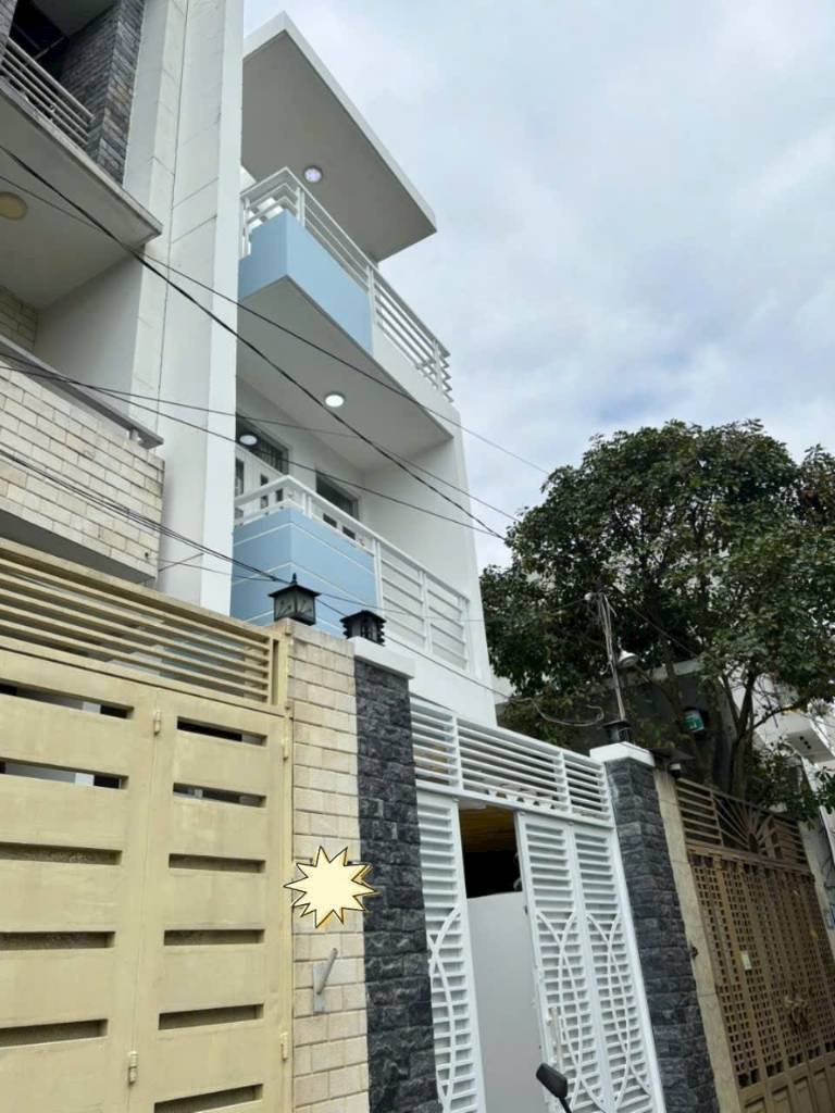 Bán nhà 3 tầng, 4x15,5, ô tô ngủ trong nhà đ. Số 5, Bình Trưng Tây giá 6,85 tỷ