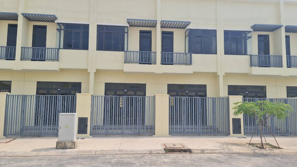 Bán nhà ở KCN Phước Đông - Tây Ninh giá chỉ 1,2 tỷ