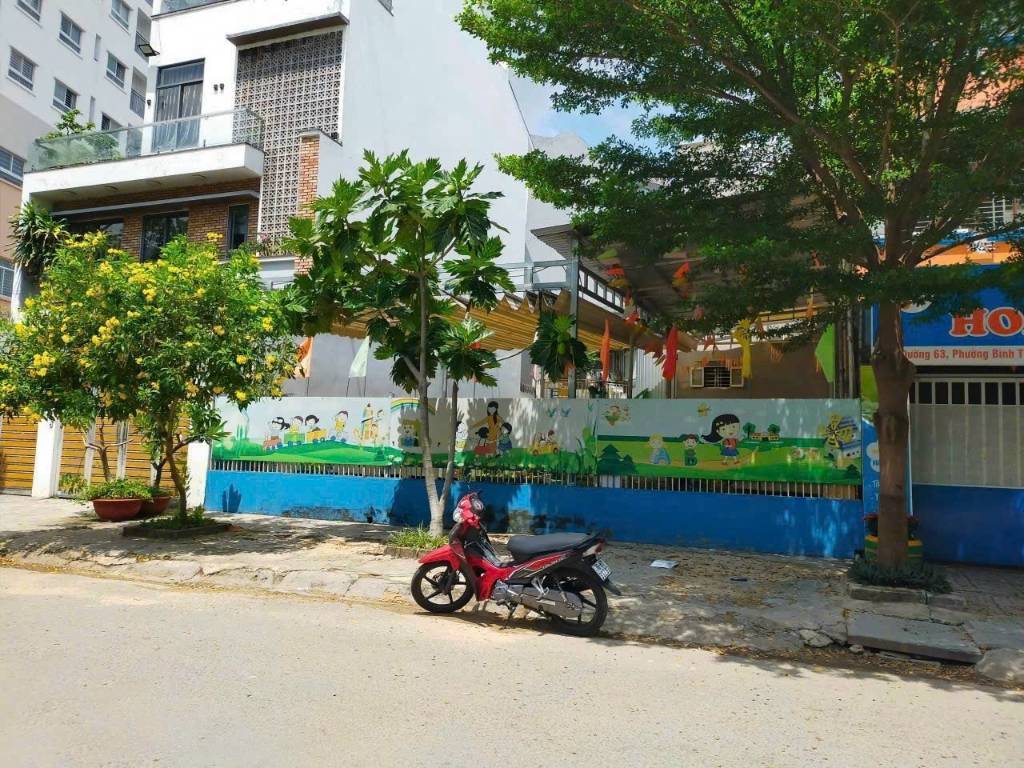 Bán đất dự án Phú Nhuận 10 Mẫu - ph.Bình Trưng Đông Quận 2 Lô J2 Đường 18M cách Ng Duy Trinh 100m