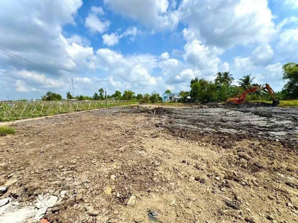 243m2 thổ cư 2 mặt tiền xã Long Hòa, Huyện Cần Đước giá 1,15 tỷ