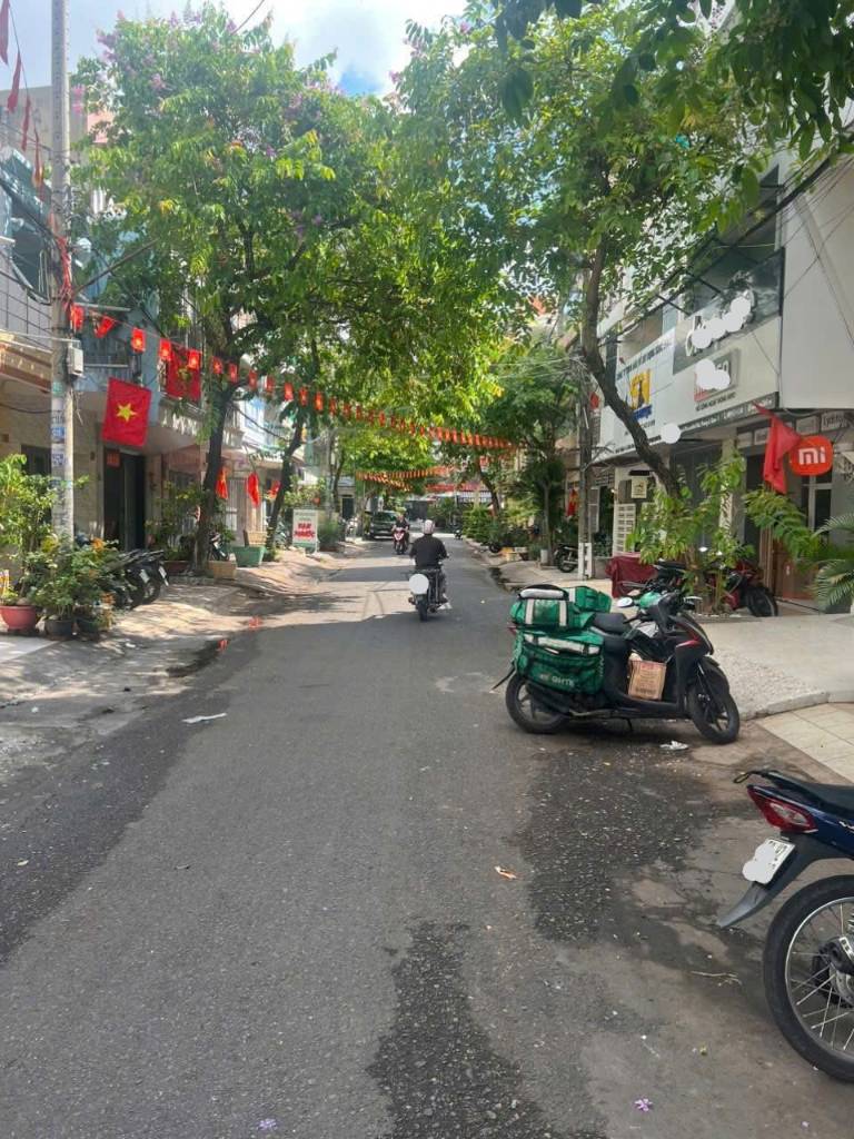 BÁN NHÀ MẶT TIỀN ĐƯỜNG 7A – CƯ XÁ BÌNH THỚI, P.8, Quận 11, 3PN, 2WC