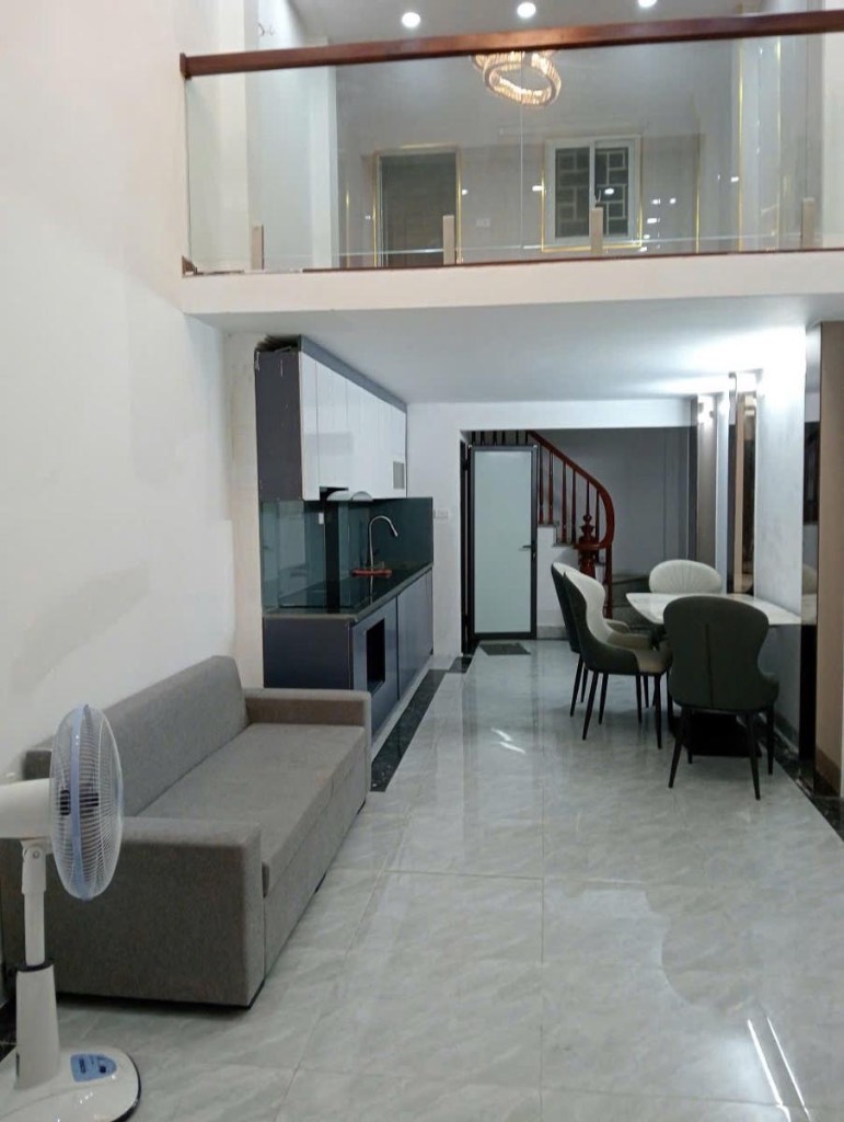 Bán nhà riêng 30m2 Khương Trung Thanh Xuân- Nhà 4 ngủ 4 vệ sinh, thiết kế hợp lý, giá tốt