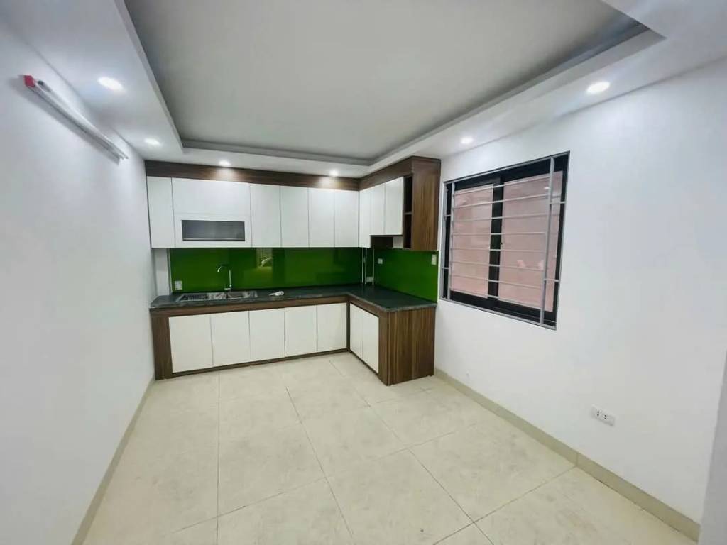 Bán gấp nhà Ngọc Hồi, Thanh Trì, Hà Nội, 35m2, 4 tầng, 3 phòng ngủ, ngõ ô tô, giá nhỉnh 5 tỷ