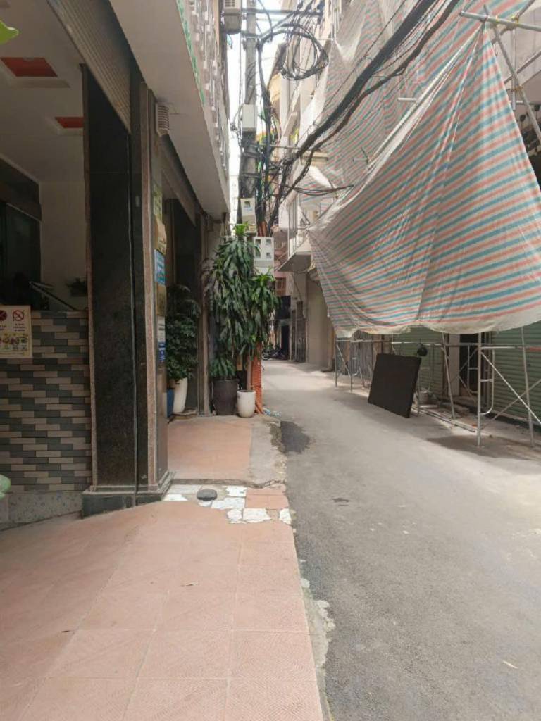 Bán nhà Thái Hà, Đống Đa, ngõ nông, thoáng, diện tích 40m², mặt tiền 3,7m, 4 phòng ngủ, giá chỉ 12,5 tỷ