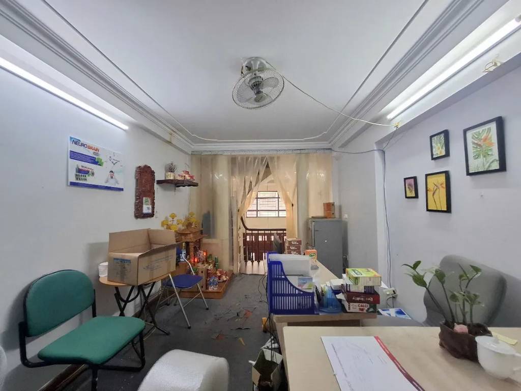 Bán nhà Ngọc Hồi, Thanh Trì, mặt tiền 4m, 5 tầng, 4 phòng ngủ, giá 5,6 tỷ