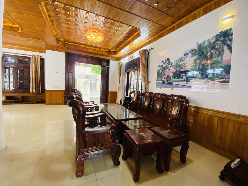 Bán biệt thự liền kề Nam Thông, Quận 7, 250m², ngang 12m, full nội thất, sổ hồng riêng, giá 39,99 tỷ