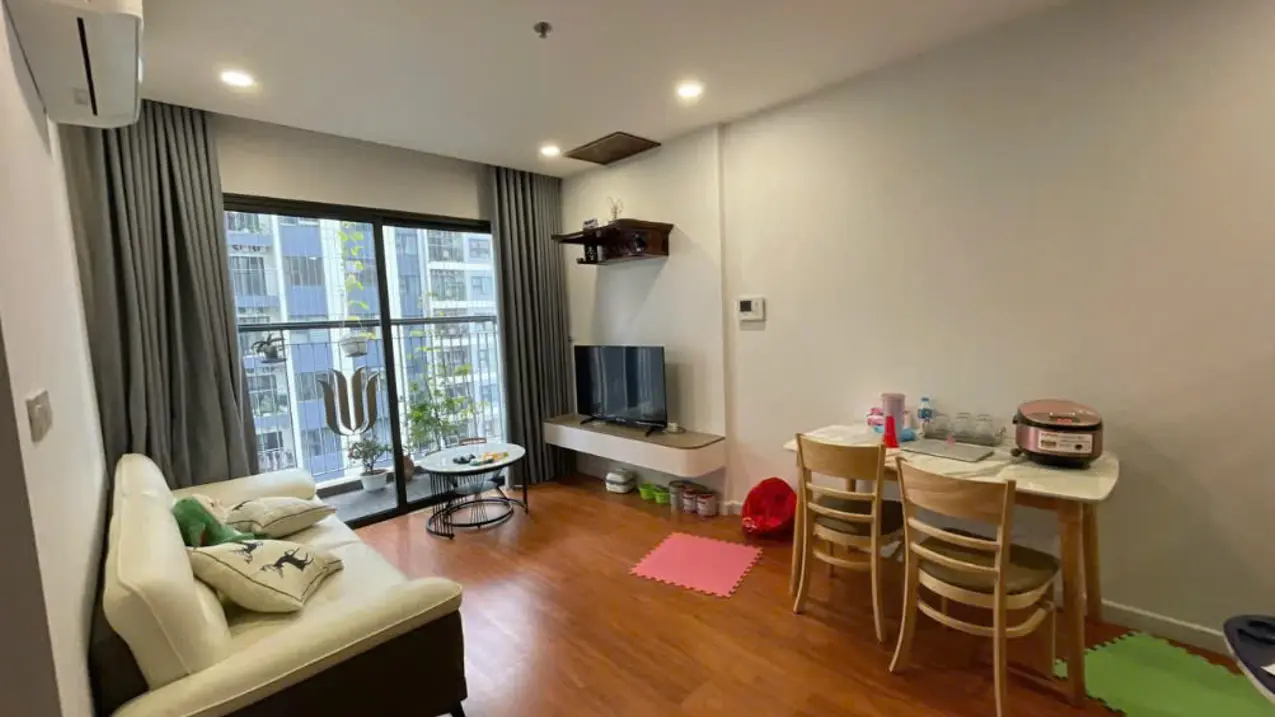 Chính chủ cho thuê căn hộ 2PN Vinhomes Smart City, full đồ, 10.5 triệu/tháng