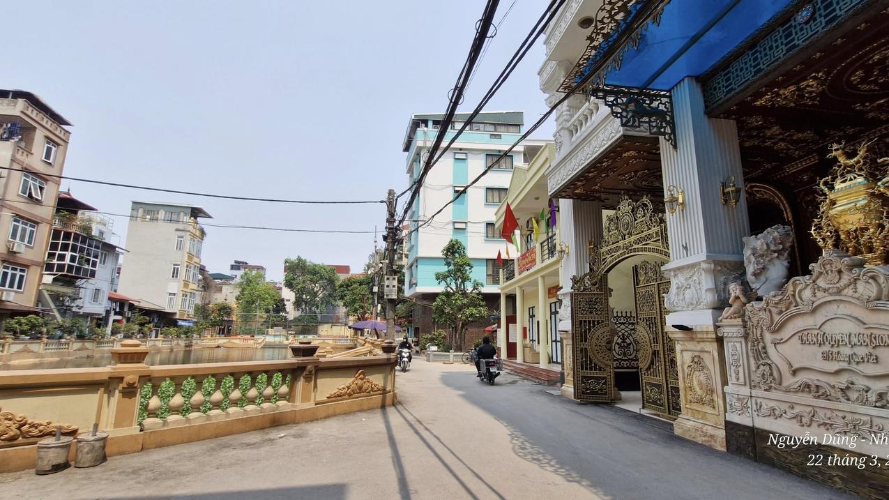 Bán nhà tại Cầu Giấy, Hà Nội , có vỉa hè, phù hợp kinh doanh, giá 21 tỷ